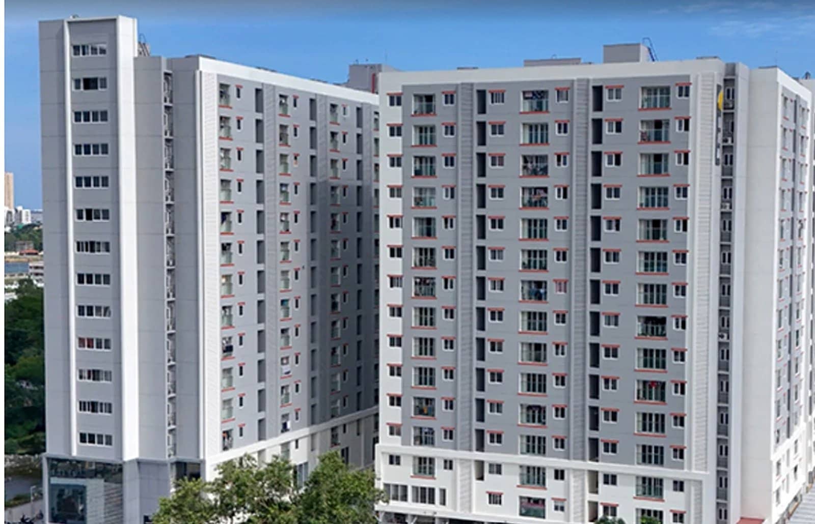 Truliv Hercules, Navalur